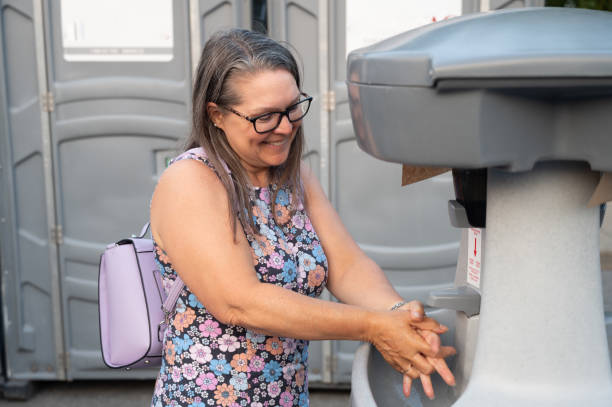 Best Portable restroom trailer rental  in Scranton, PA